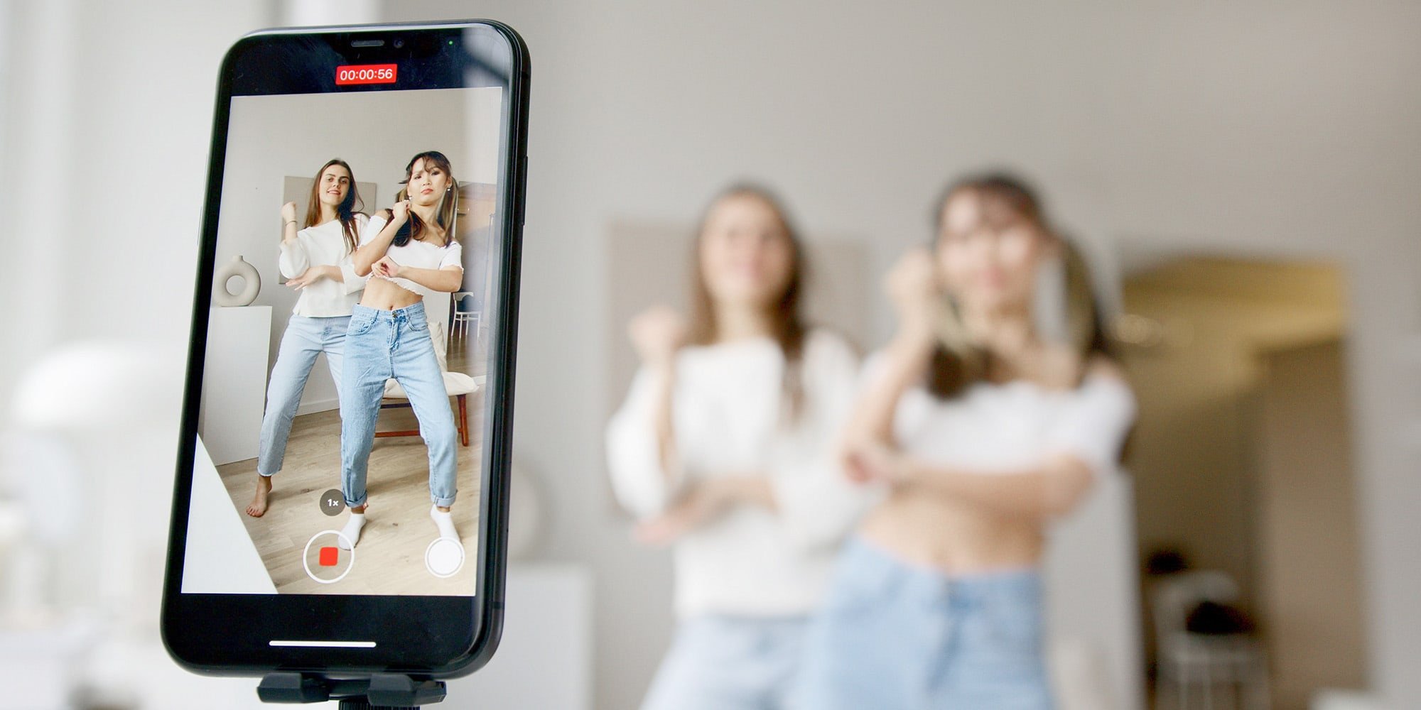 10 Terrific TikTok Influencer Marketing Examples And Ideas